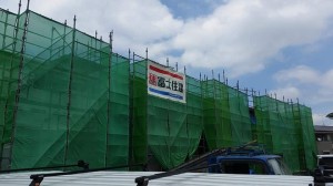 諸川外観工事中